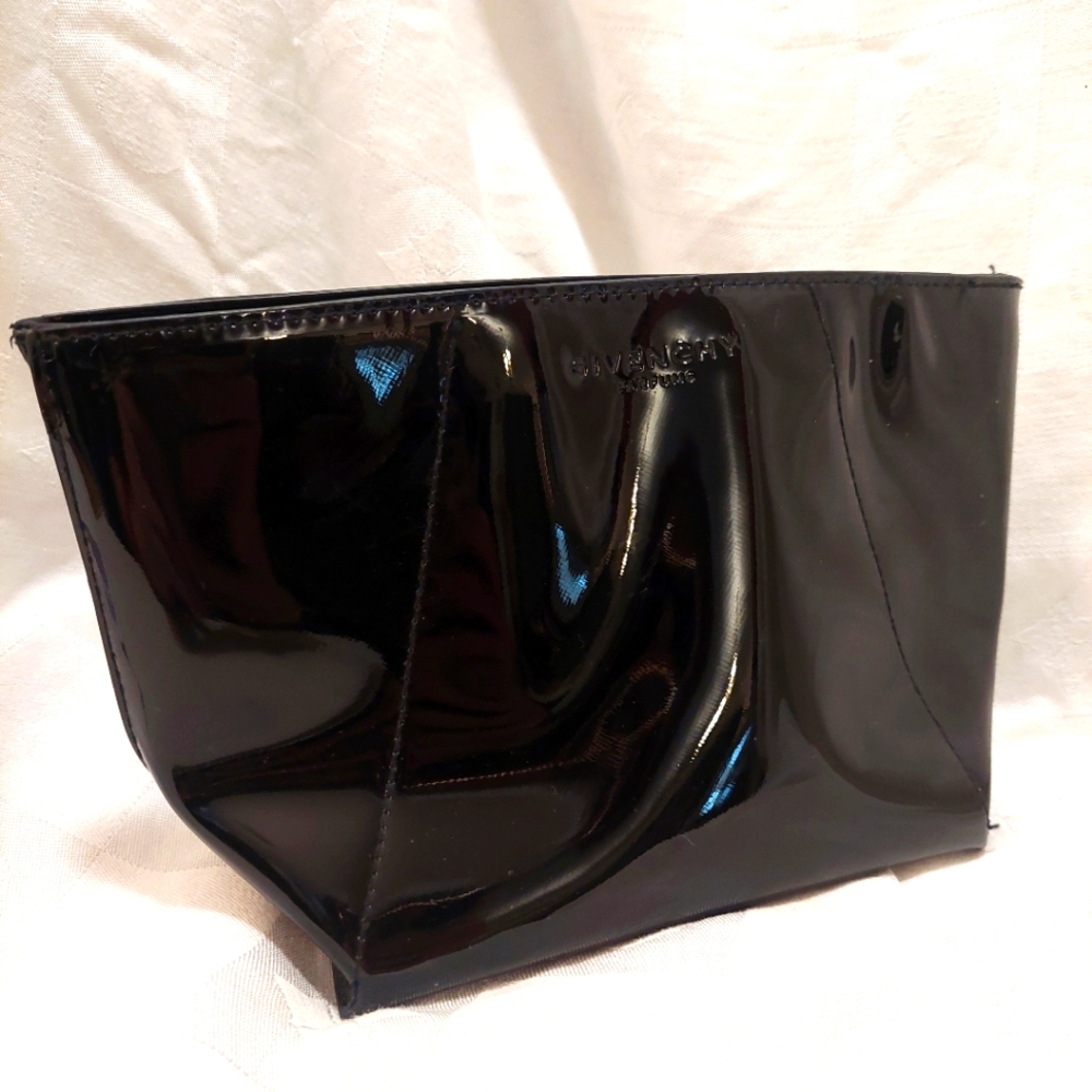 NWOT Givenchy Black Patent Leather Cosmetic Makeup Case Bag Pouch